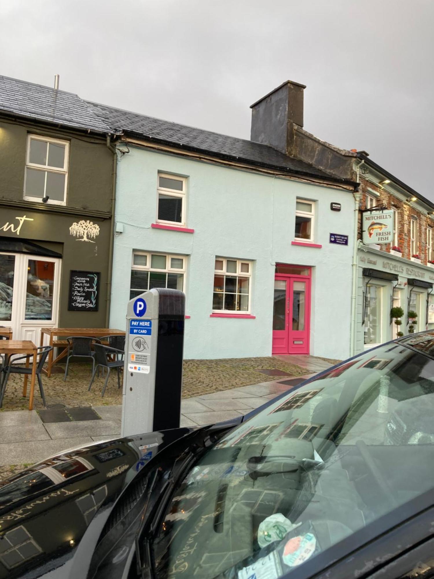 Pink Door House In Clifden别墅 外观 照片